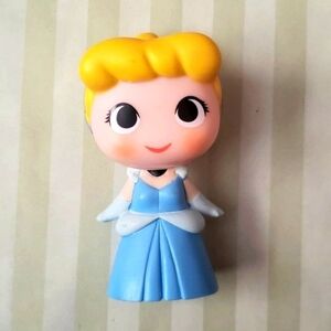 *4 for $30* Funko Mystery Mini - Disney Princess - Cinderella Figure